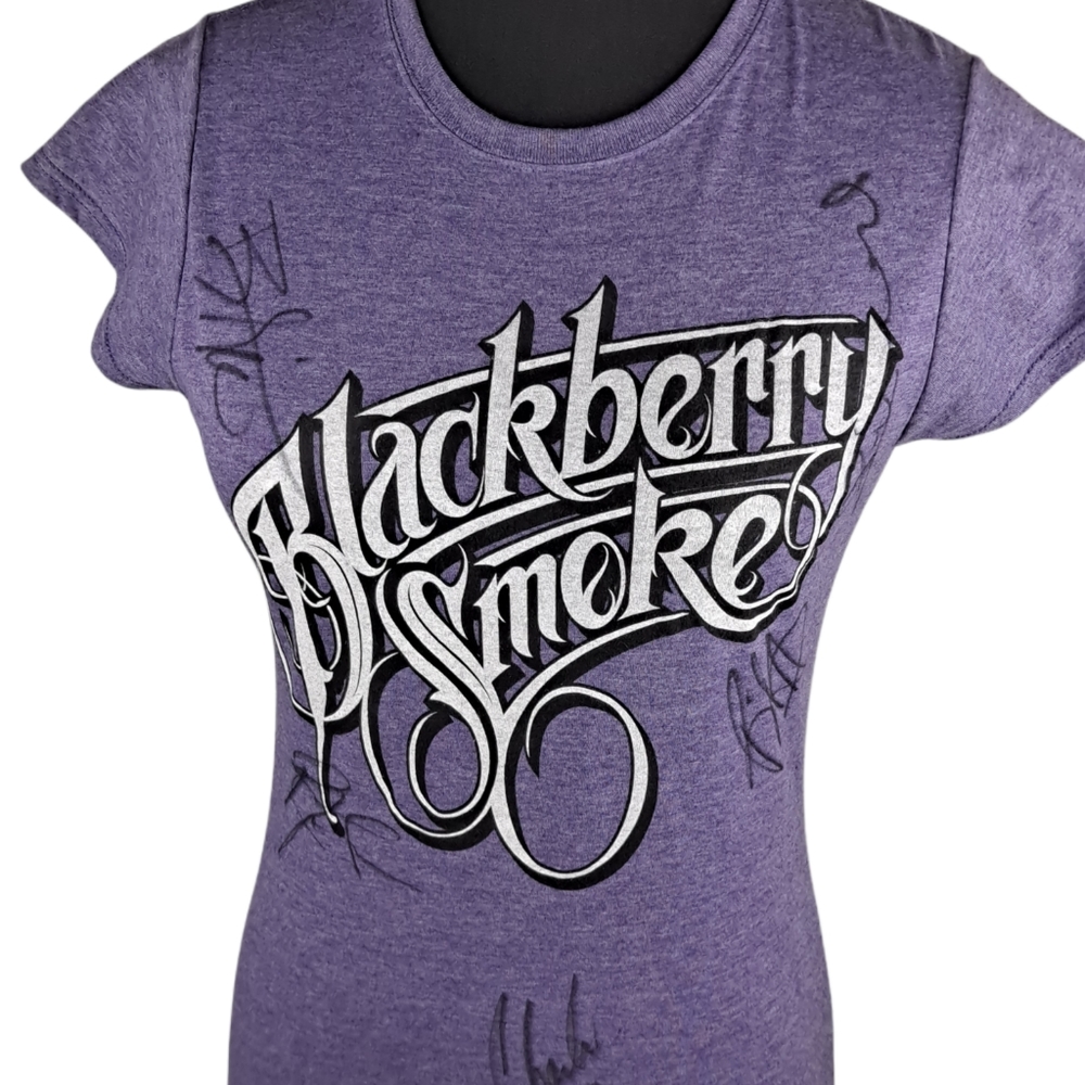 Blackberry Smoke Autographed T-Shirt size S